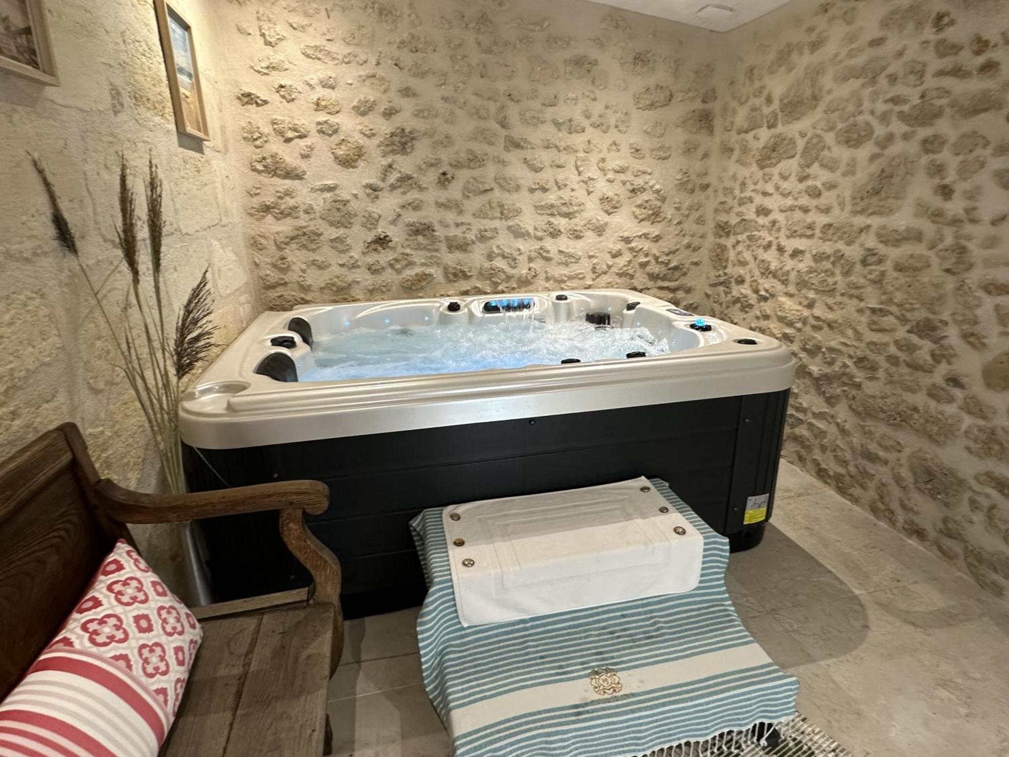 Maison Jeroboam Saint-Estèphe Dış mekan fotoğraf